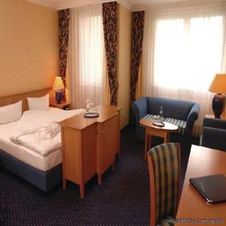 Upstalsboom Friedrichshain Отель