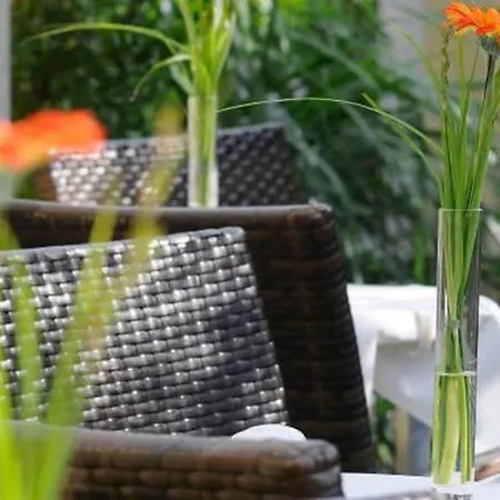 Hotell Upstalsboom Friedrichshain 4*