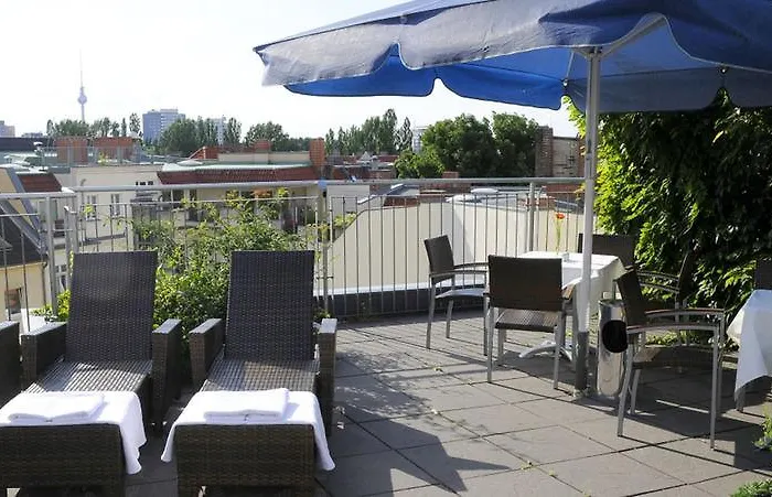 Hotel Upstalsboom Friedrichshain 4*