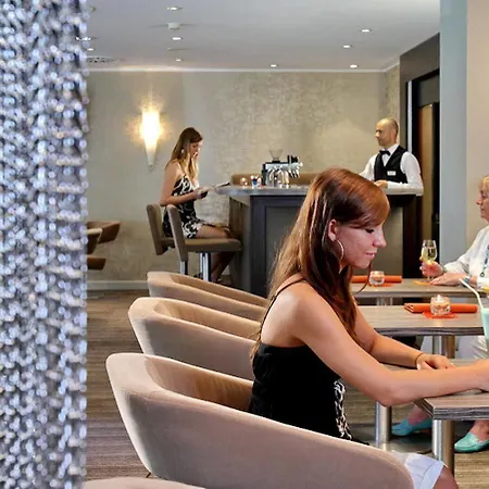 Upstalsboom Friedrichshain 4* Berlino