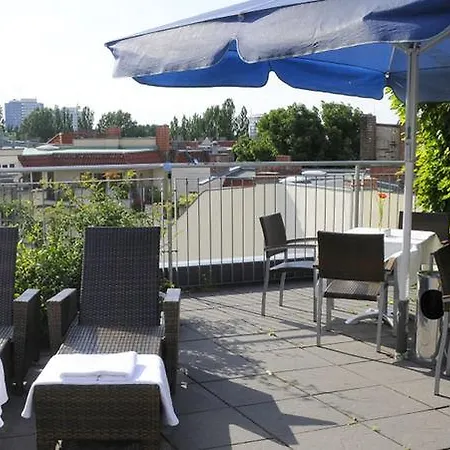 Hotel Upstalsboom Friedrichshain 4*