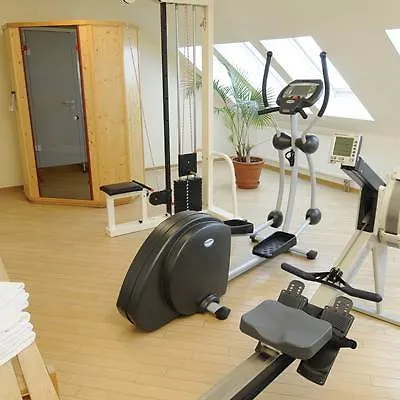 מלון Upstalsboom Friedrichshain 4*