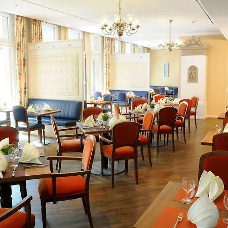 Upstalsboom Friedrichshain Hotel 4*